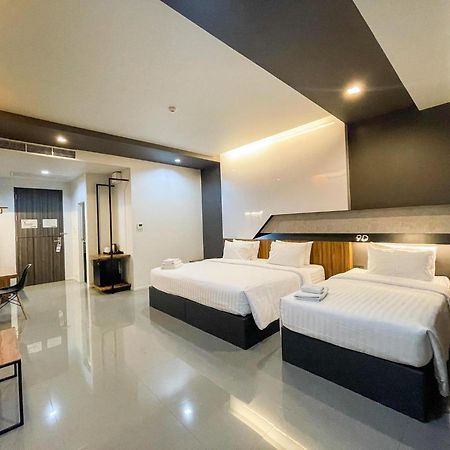 9D Sport Hotel Udon Thani Esterno foto