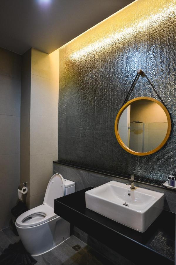 9D Sport Hotel Udon Thani Esterno foto