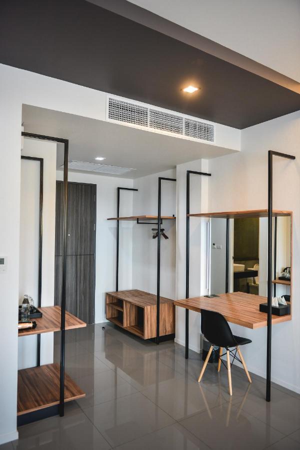 9D Sport Hotel Udon Thani Esterno foto