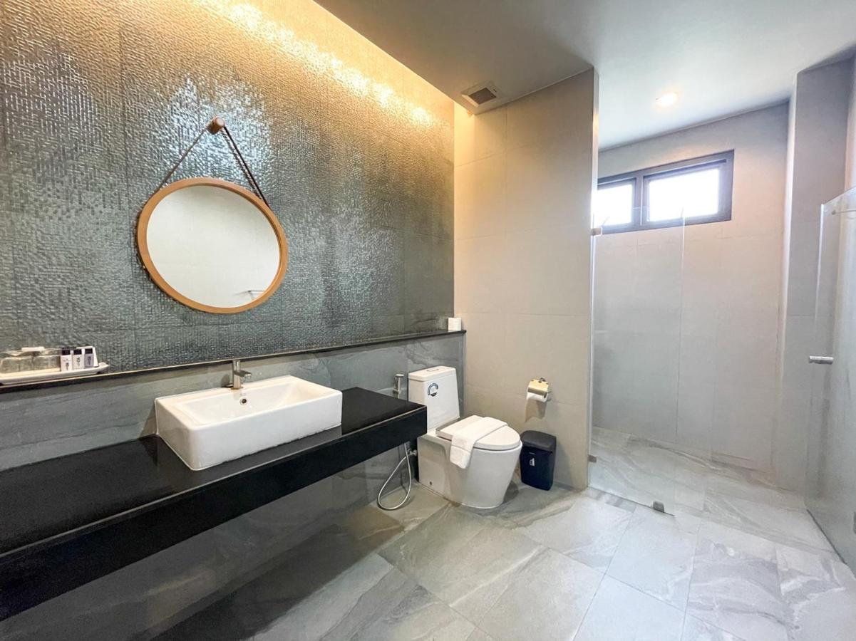 9D Sport Hotel Udon Thani Esterno foto