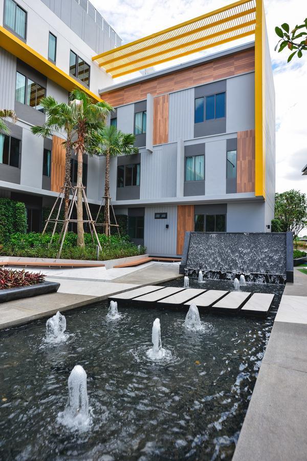 9D Sport Hotel Udon Thani Esterno foto