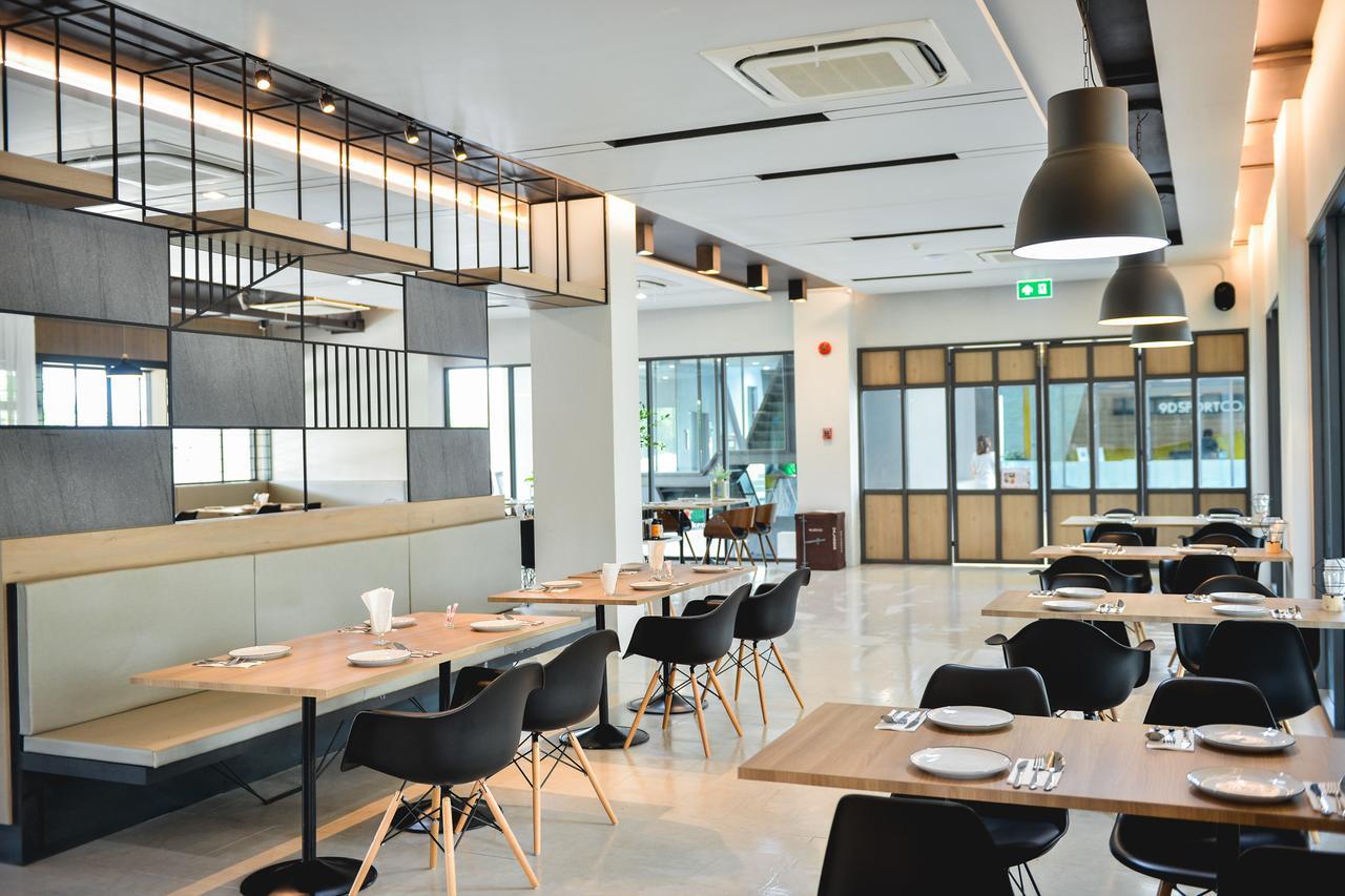 9D Sport Hotel Udon Thani Esterno foto