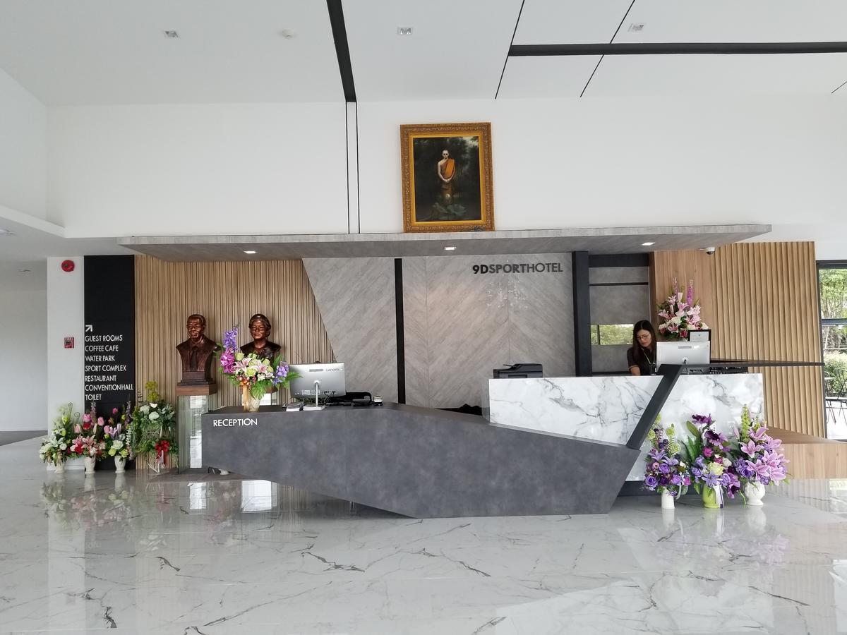 9D Sport Hotel Udon Thani Esterno foto